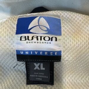 Vintage Y2K Burton Snowboards Snowboard Jacket – Universe Series